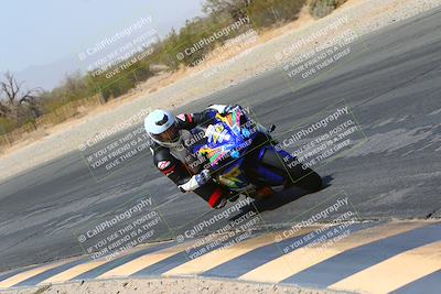 media/Mar-28-2022-Superbike Trackdays (Mon) [[b8603d0f67]]/Open Track Time/Turn 3 Inside/